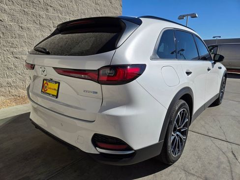 Certified 2025 MAZDA CX-70 Plug-In Hybrid w/ Premium Pkg image 5