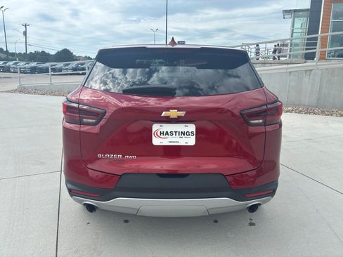 Used 2023 Chevrolet Blazer LT AWD/4WD image 4