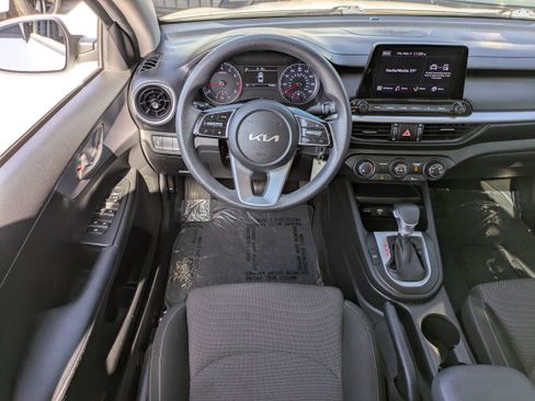 Used 2022 Kia Forte LXS image 15