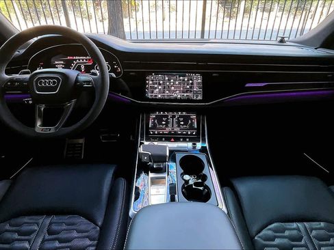 Used 2024 Audi RS Q8 image 15