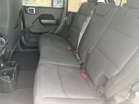 Used 2020 Jeep Wrangler Unlimited Sport S w/ Sun And Sound Package AWD/4WD image 31