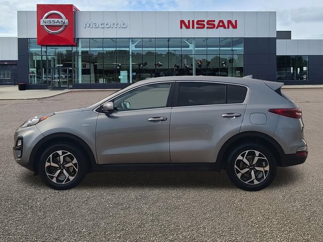 Used 2022 Kia Sportage LX AWD/4WD image 4