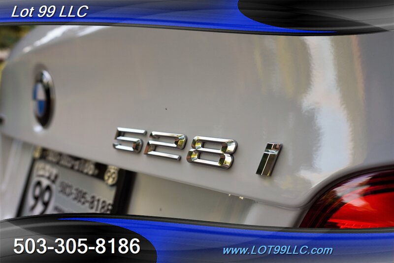 Used 2015 BMW 528i xDrive Sedan AWD/4WD image 37