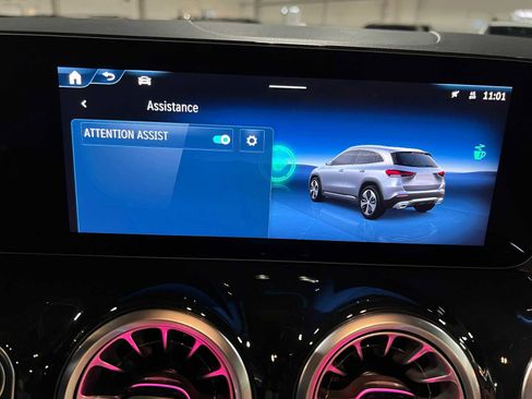 Certified 2025 Mercedes-Benz GLA 250 4MATIC image 35