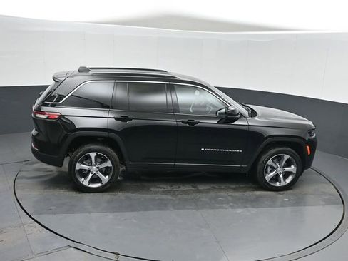 New 2026 Jeep Grand Cherokee Limited RWD image 29