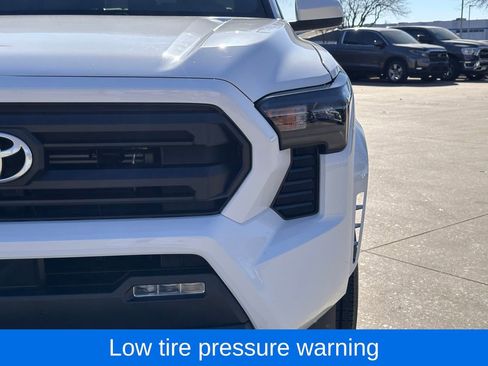 Used 2025 Toyota Tacoma SR5 image 8