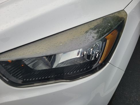 Used 2018 Ford Escape S FWD image 4