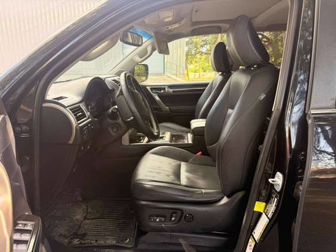 Used 2015 Lexus GX 460 w/ Navigation Package AWD/4WD image 12
