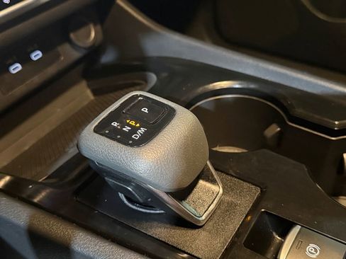 Used 2024 Nissan Rogue SV w/ SV Premium Package image 30