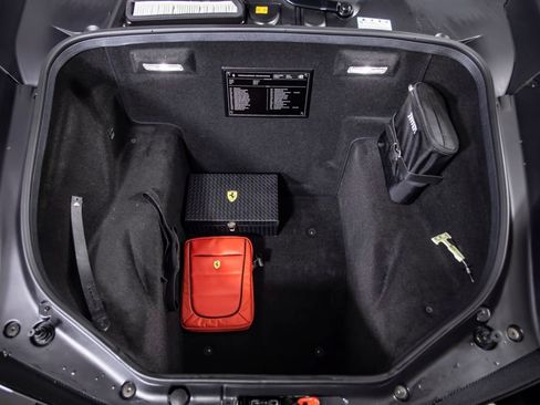 Used 2017 Ferrari 488 GTB RWD image 59