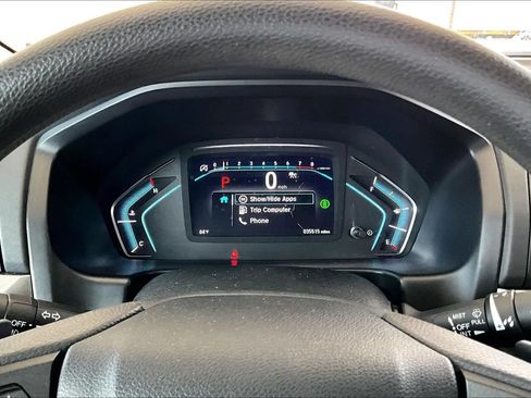 Used 2024 Honda Odyssey EX image 12