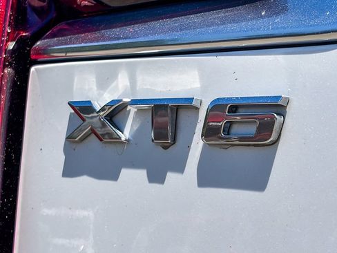 Certified 2024 Cadillac XT6 Luxury w/ LPO, Floor Liner Package FWD image 5