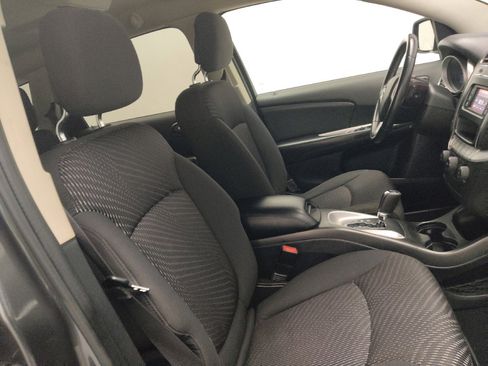 Used 2016 Dodge Journey SXT w/ Comfort/Convenience Group AWD/4WD image 21