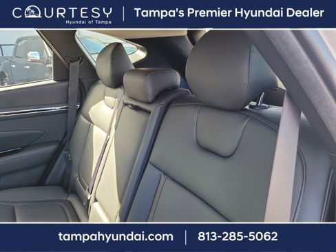 Used 2022 Hyundai Tucson SEL w/ Convenience + Premium Package image 10