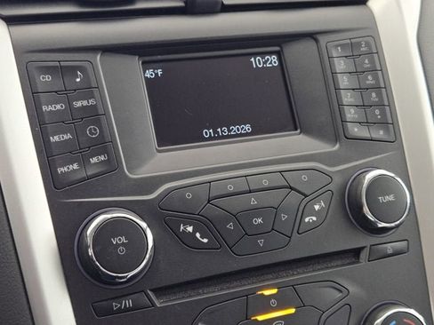 Used 2015 Ford Fusion SE w/ Equipment Group 201A image 23