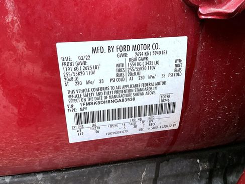 Used 2022 Ford Explorer XLT w/ Equipment Group 202A image 27