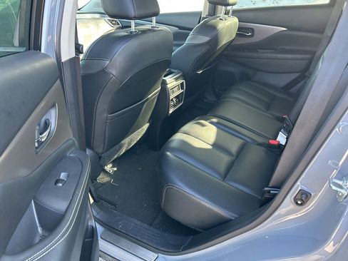 Used 2023 Nissan Murano SL w/ SL Moonroof Package image 12