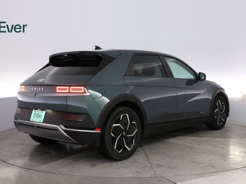 Used 2024 Hyundai Ioniq 5 SEL image 12