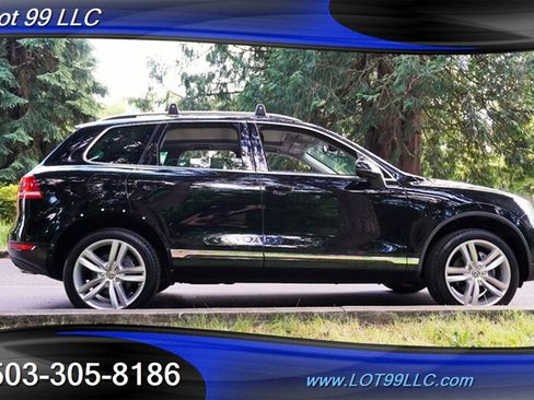 Used 2013 Volkswagen Touareg Executive AWD/4WD image 8
