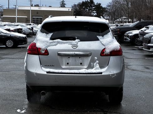 Used 2013 Nissan Rogue SV image 6