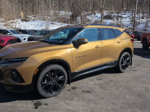 Used 2019 Chevrolet Blazer RS w/ Sun and Wheels Package image 9