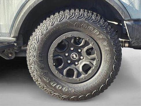 Certified 2023 Ford Bronco Wildtrak image 21