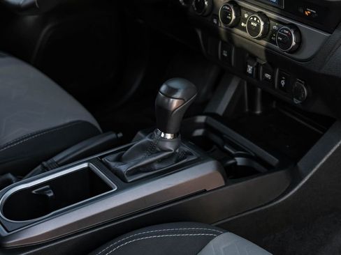 Used 2023 Toyota Tacoma TRD Off-Road image 22