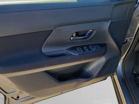 New 2026 Nissan Kicks S image 13