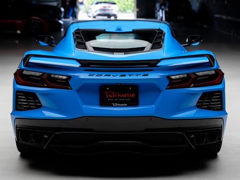 Used 2024 Chevrolet Corvette Stingray Coupe w/ Z51 Performance Package RWD image 27