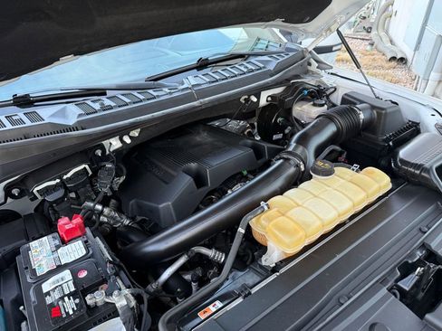 Used 2018 Ford F150 Lariat w/ Equipment Group 502A Luxury image 47