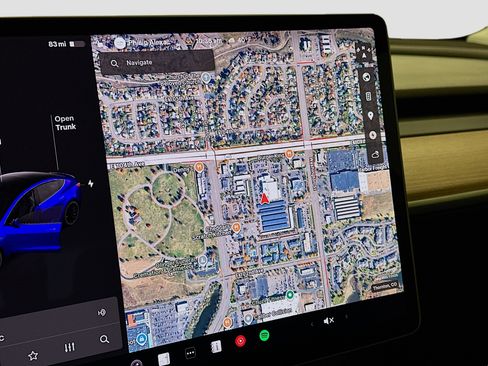 Used 2022 Tesla Model 3 Performance image 21