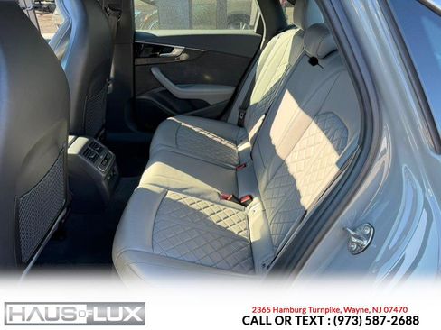Used 2021 Audi S4 Premium Plus w/ Premium Plus Package image 13
