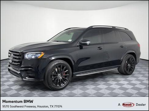 Used 2025 Mercedes-Benz GLS 580 4MATIC image 1