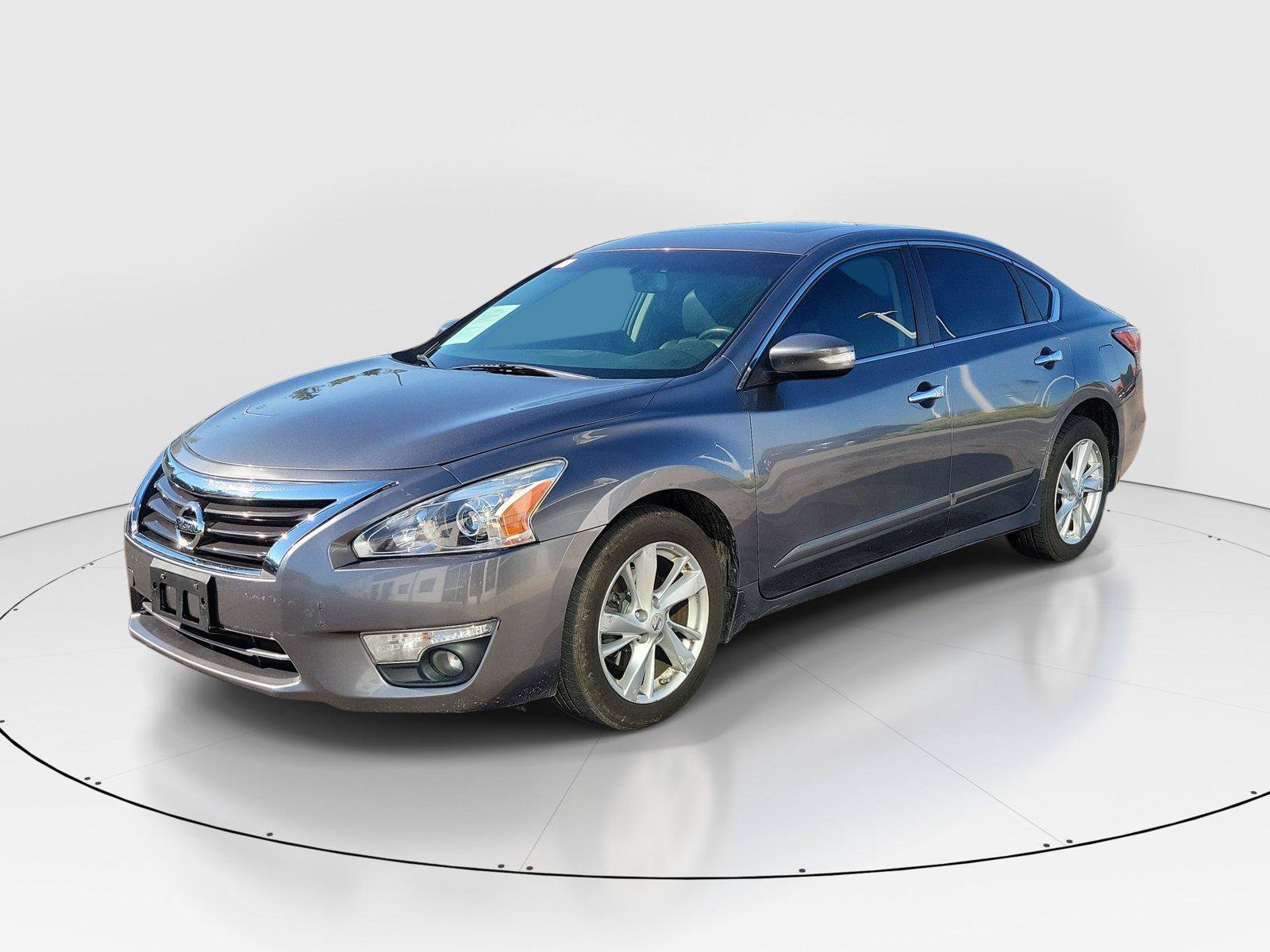 Used 2014 Nissan Altima 2.5 SL w/ Moonroof Package FWD image 2