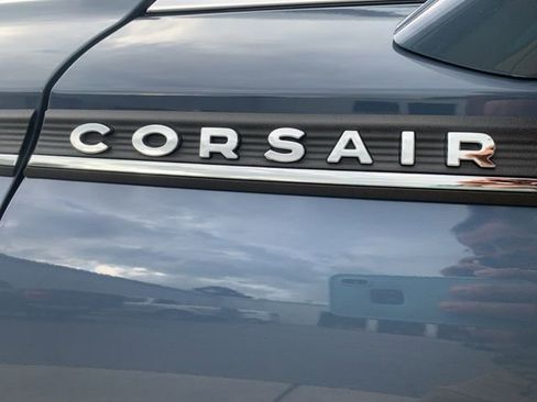 Used 2023 Lincoln Corsair FWD w/ Equipment Group 102A image 9