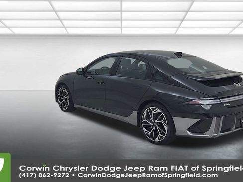 Used 2023 Hyundai Ioniq 6 Limited image 11