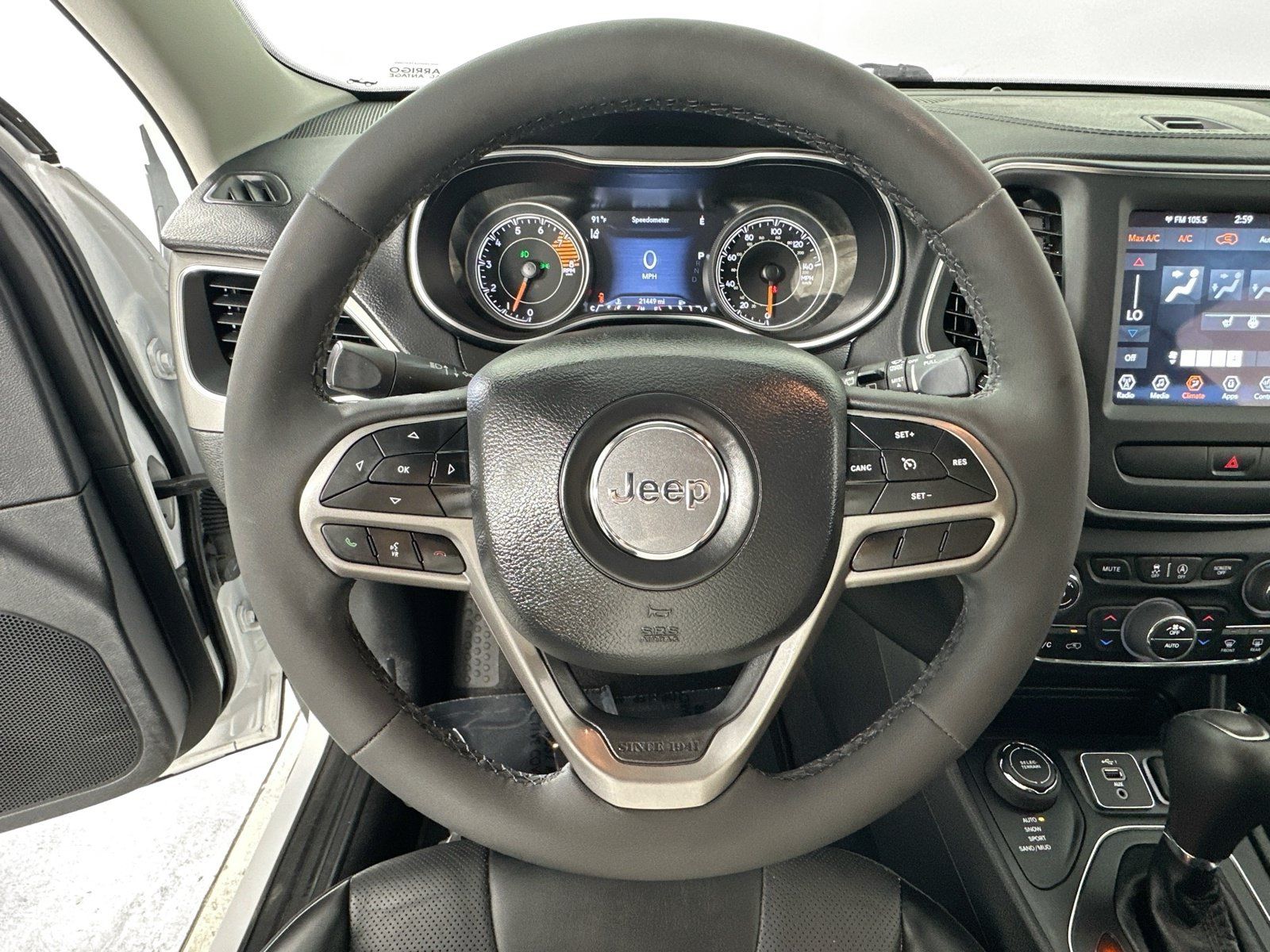 Used 2022 Jeep Cherokee Latitude Lux AWD/4WD image 11