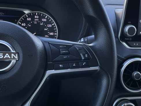 Used 2024 Nissan Sentra SV image 14