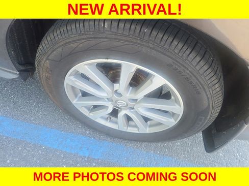 Used 2016 Nissan Pathfinder SL w/ SL Premium Package AWD/4WD image 13