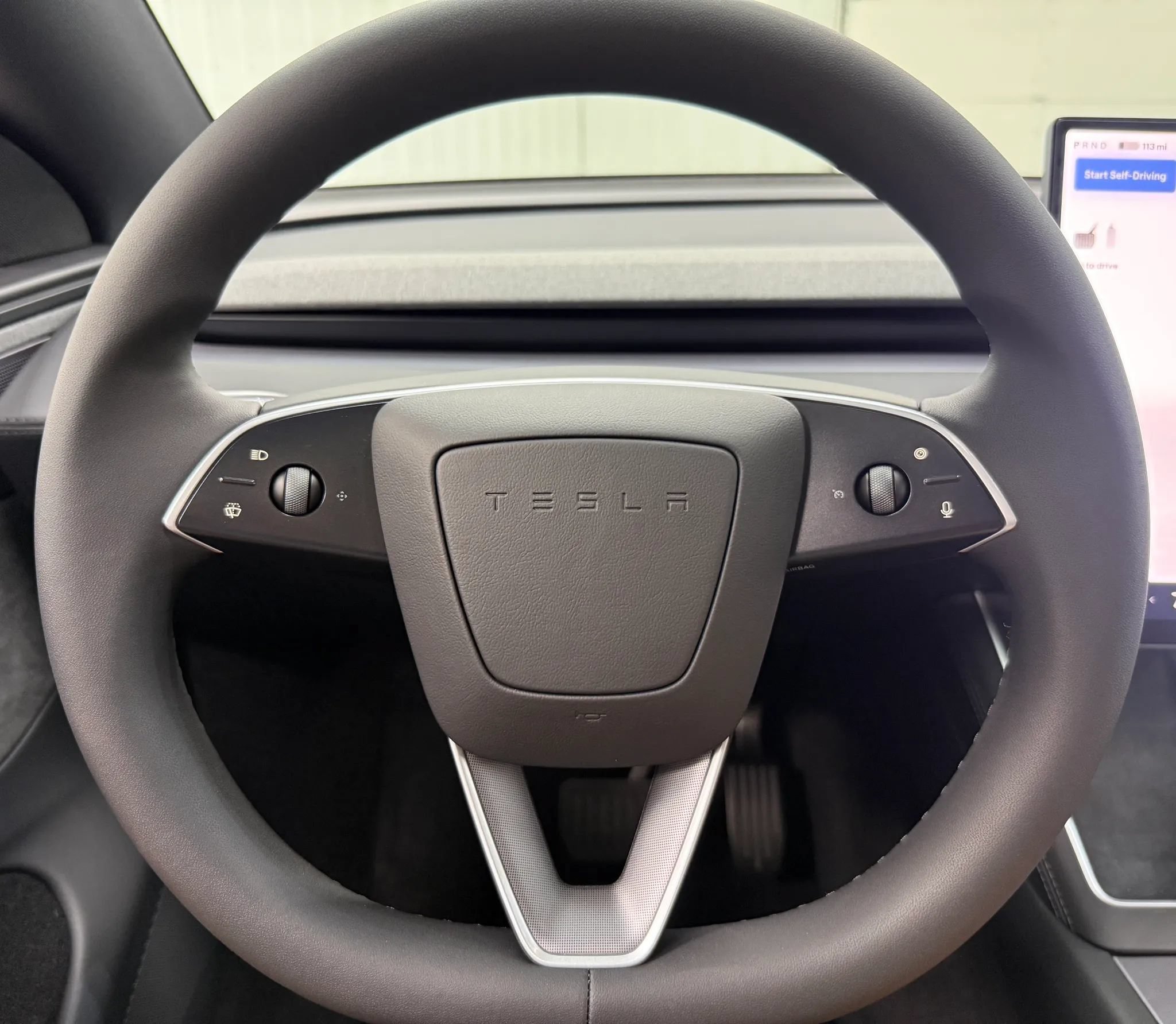 Used 2026 Tesla Model Y Long Range RWD image 22
