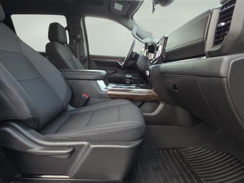 Used 2023 GMC Sierra 1500 Elevation image 18