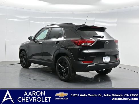 New 2026 Chevrolet TrailBlazer LT w/ Convenience Package FWD image 5