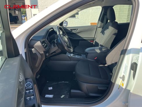 New 2025 Ford Escape Active w/ Cold Weather Package image 29