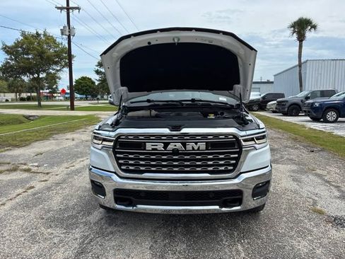 Used 2025 RAM 1500 Limited AWD/4WD image 23