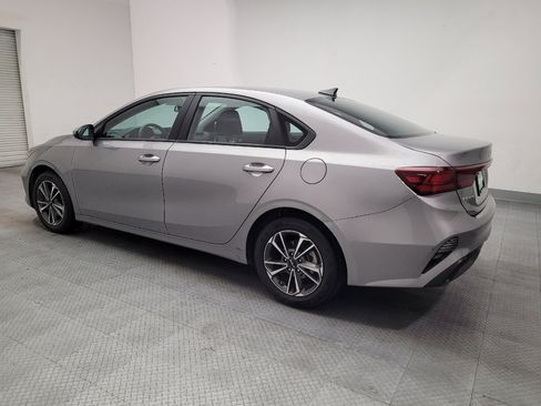 Used 2023 Kia Forte LXS FWD image 3