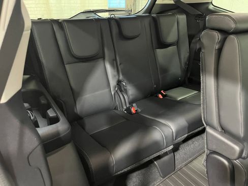 New 2026 Subaru Ascent Limited image 27