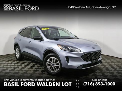 Used 2022 Ford Escape SE w/ Convenience Package image 1