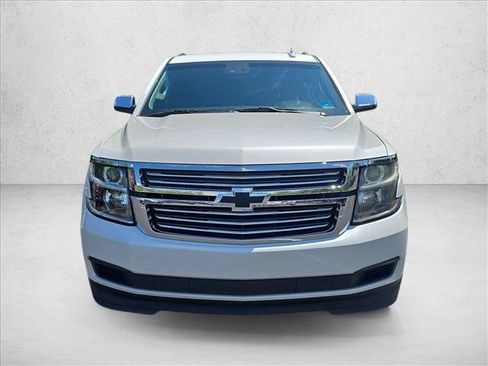 Used 2018 Chevrolet Tahoe LT RWD image 2