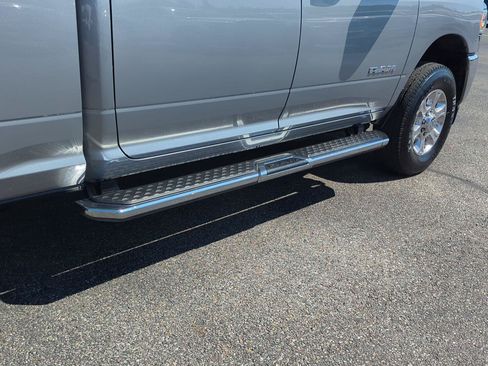 Used 2024 RAM 2500 Big Horn AWD/4WD image 8