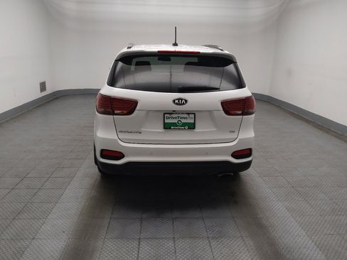 Used 2019 Kia Sorento S AWD/4WD image 6